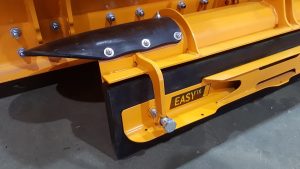 Hydraulic additional blade mechanism LH